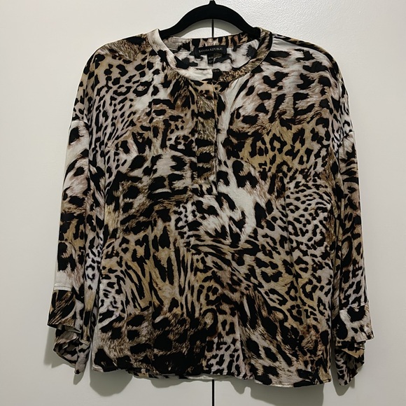 Banana Republic Blouse - Picture 1 of 4